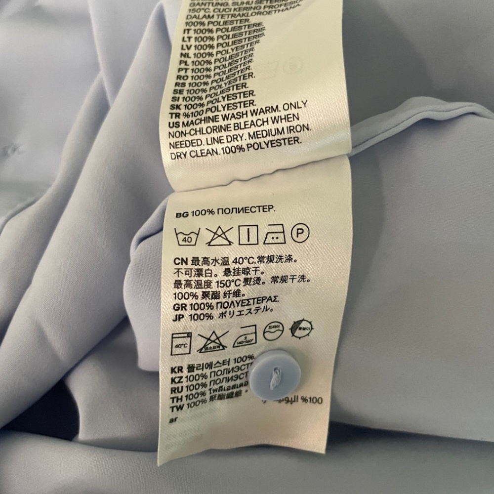 H&M Light Blue Button Up Blouse - Size 4‎ - Picture 6 of 7